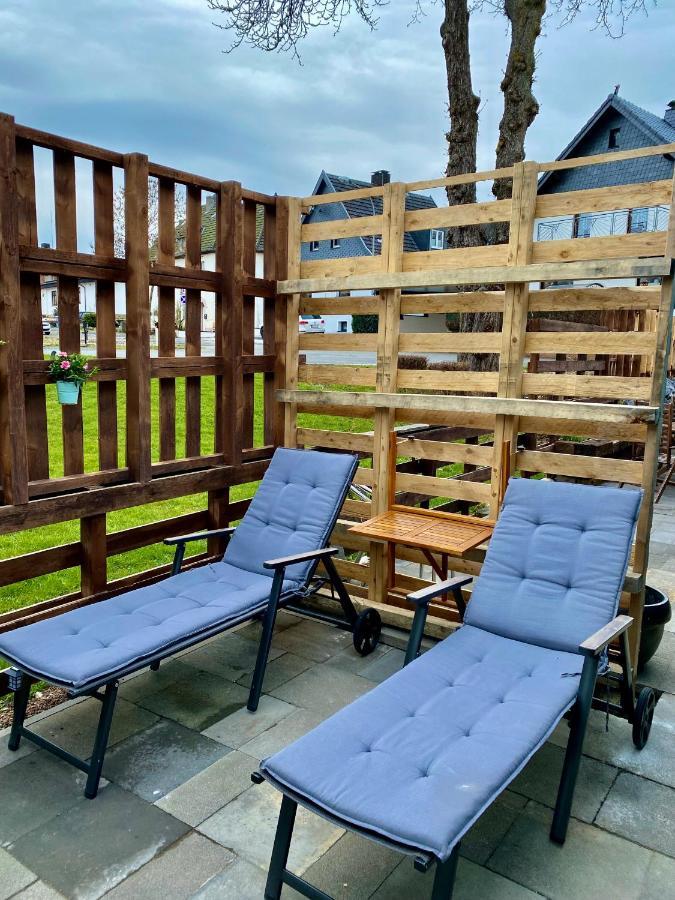 Gleis 2, Waggon Mit Ofen, Optional Mit Whirlpool Und Sauna クローネンブルク エクステリア 写真
